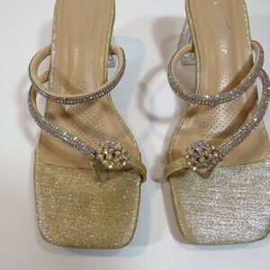 Womans Size 6 Fancy Sandals Clear Heel Forever